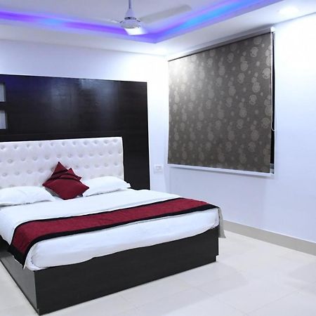 Tiger Den Club & Resort Palia Kalan 外观 照片